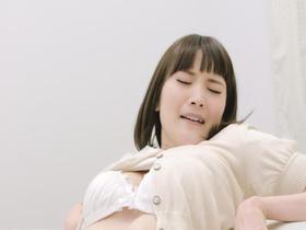 美女のおへそ　サンプル画像19